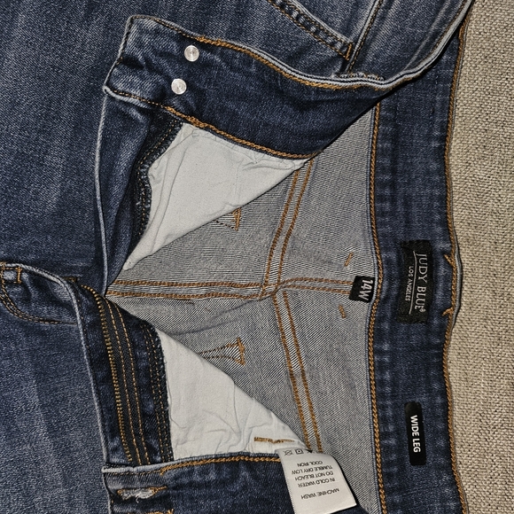 Judy Blue Women's Boot Cut Jeans - Classic Blue - Picture 6 of 8